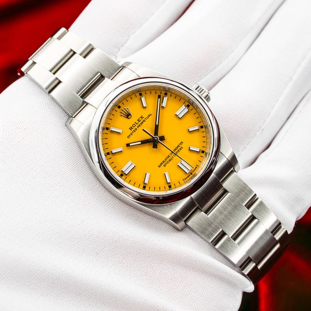 Rolex Oyster Perpetual 126000 Image 6